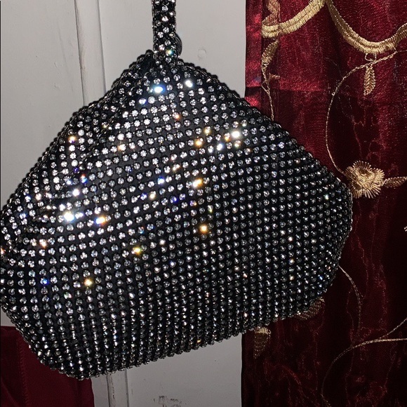 Going out bag - Picture 1 of 3